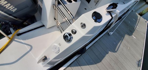 Jeanneau NC 1095 Weekender image