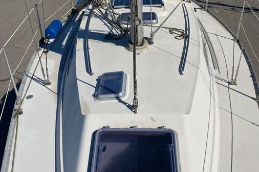 CS 33 Sloop image