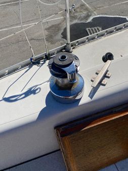 CS 33 Sloop image