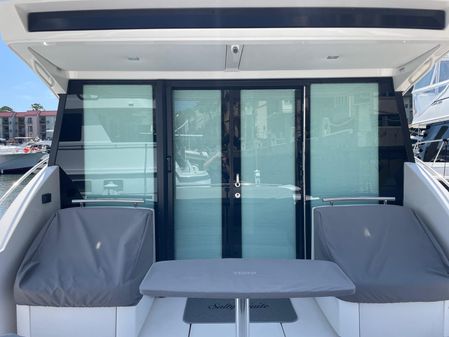 Tiara Yachts C44 Coupe image