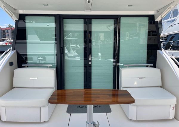 Tiara Yachts C44 Coupe image