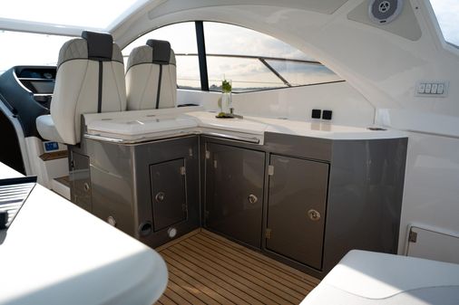 Sunseeker Portofino 48 image