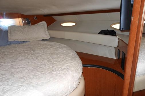 Sea Ray 40 Sundancer image