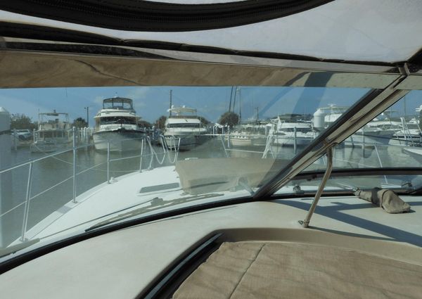 Sea Ray 40 Sundancer image