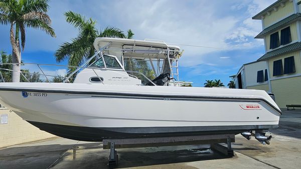 Boston Whaler 290 Outrage 