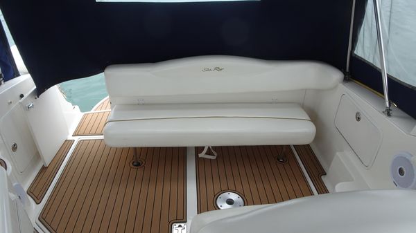 Sea Ray 280 Sundancer image