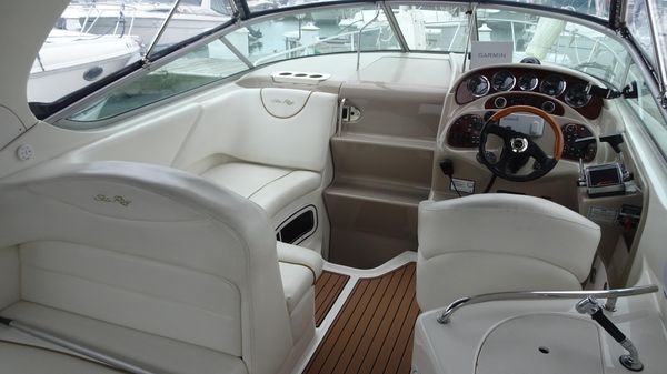 Sea Ray 280 Sundancer image