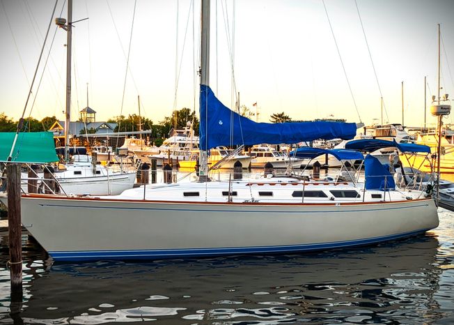 crusader yacht sales annapolis