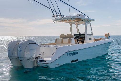 Everglades 285-CENTER-CONSOLE image