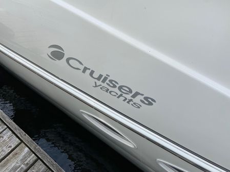 Cruisers Yachts 455 Express Motor Yacht image