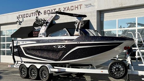 Tige 23ZX Bowrider