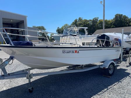 Boston-whaler 170-MONTAUK image