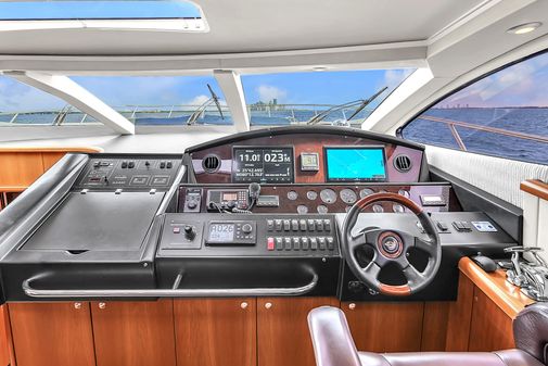 Sunseeker Predator 72 image