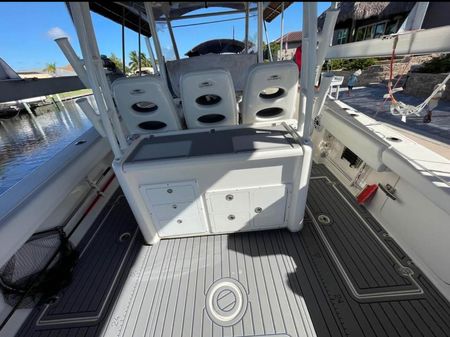 Cobia 350 Center Console image