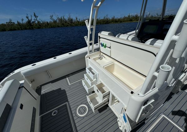 Cobia 350 Center Console image