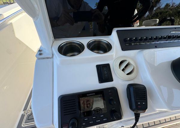 Cobia 350 Center Console image