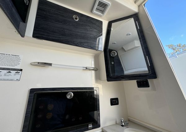 Cobia 350 Center Console image