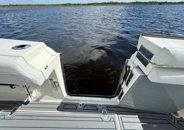 Cobia 350 Center Console image