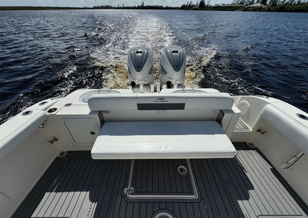 Cobia 350 Center Console image