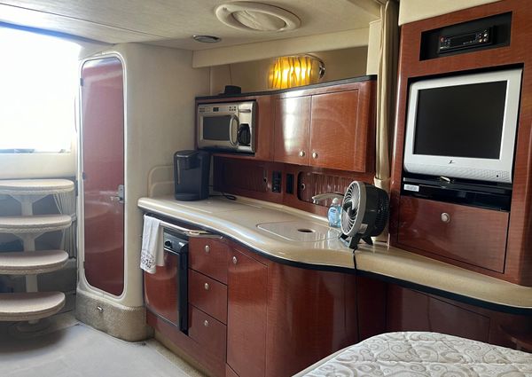 Sea Ray 320 Sundancer image