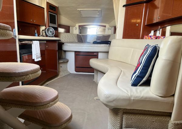 Sea Ray 320 Sundancer image