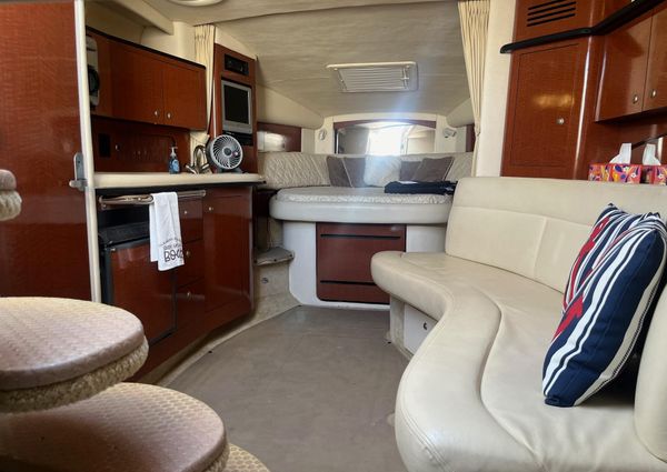 Sea Ray 320 Sundancer image