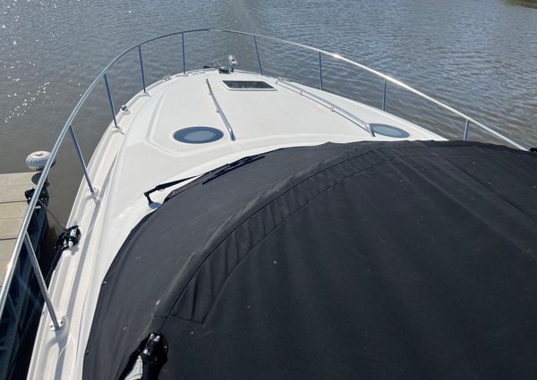 Sea Ray 320 Sundancer image