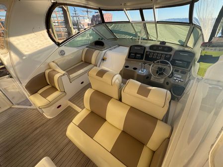 Cruisers-yachts 4050-EXPRESS-MOTOR-YACHT image