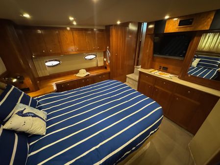 Cruisers-yachts 4050-EXPRESS-MOTOR-YACHT image