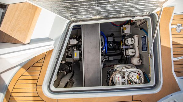 Gunboat 57' image