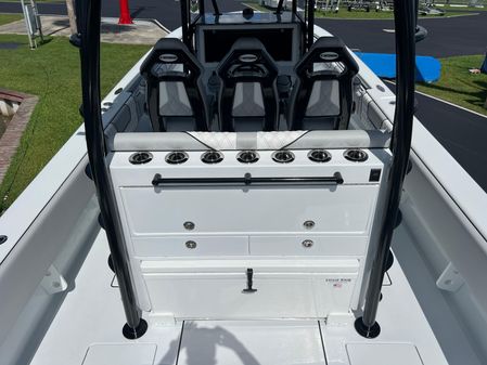 Contender 39-ST-CENTER-CONSOLE image