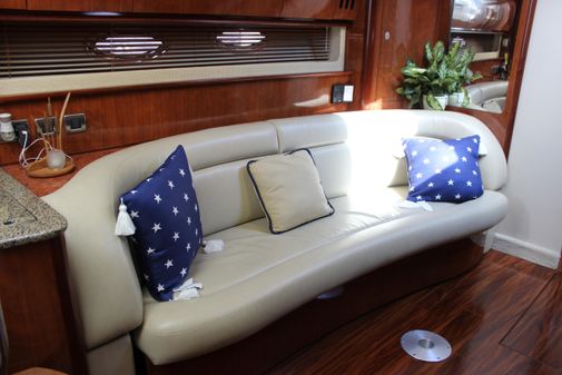 Sea Ray 420 Sundancer image