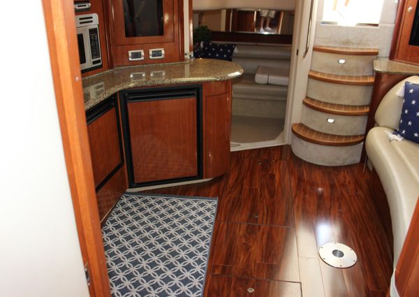 Sea Ray 420 Sundancer image