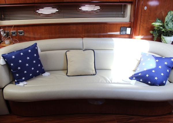 Sea Ray 420 Sundancer image