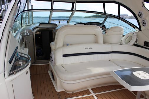 Sea Ray 420 Sundancer image