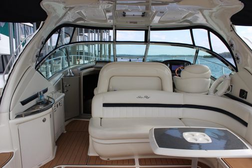 Sea Ray 420 Sundancer image