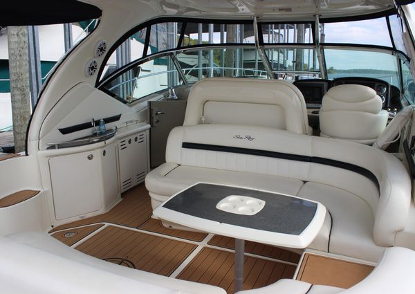 Sea Ray 420 Sundancer image