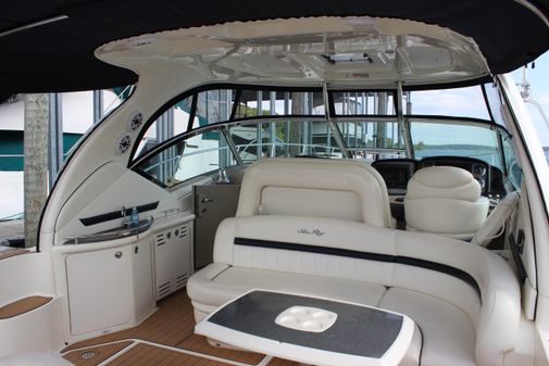 Sea Ray 420 Sundancer image