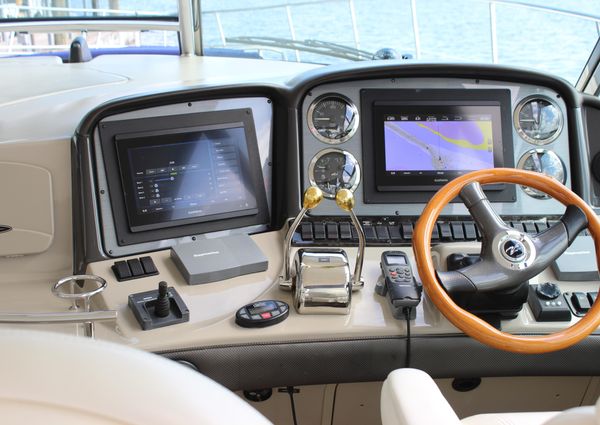 Sea Ray 420 Sundancer image