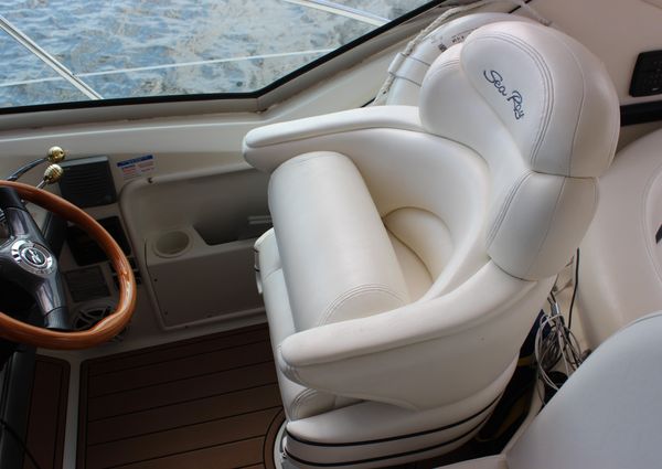 Sea Ray 420 Sundancer image