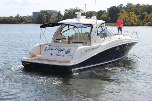 Sea Ray 420 Sundancer image