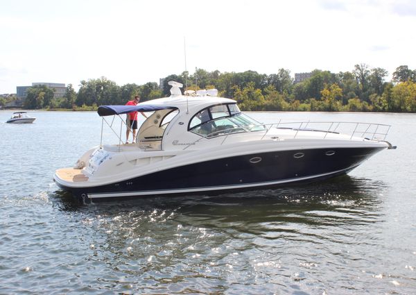 Sea Ray 420 Sundancer image