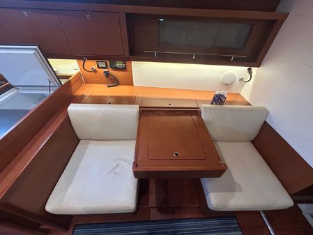 Beneteau Oceanis 45 image