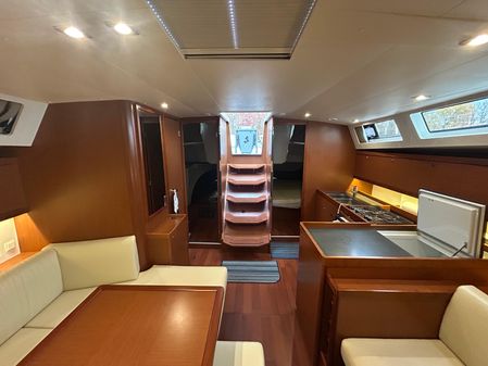 Beneteau Oceanis 45 image