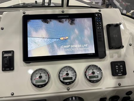 Extreme Boats 915 Walk Around image