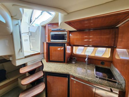 Sea Ray 38 Sundancer image