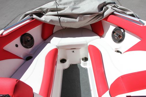 MasterCraft XT25 image