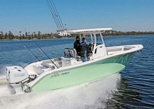 Sea-pro 259-CENTER-CONSOLE image