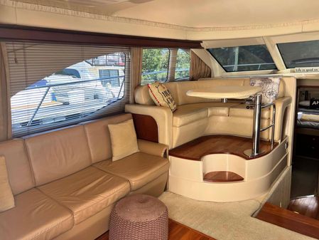 Sea Ray 420 Sedan Bridge image