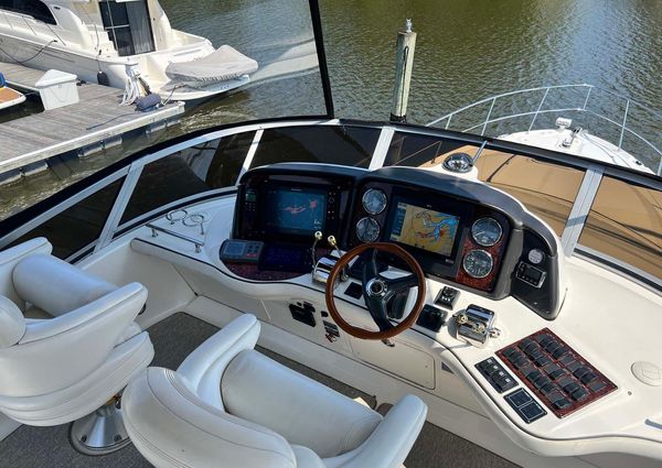 Sea Ray 420 Sedan Bridge image